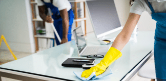 Come la pulizia professionale trasforma l’ufficio in un ambiente senza germi Come la pulizia professionale trasforma l'ufficio in un ambiente senza germi